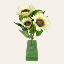 Load image into Gallery viewer, 17" Sunflower Bush with 5 Blooms and 2 Buds (Cream Color)