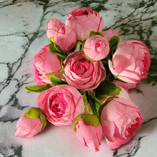 Load image into Gallery viewer, 17" Ranunculus Stems (Fushia Pink Color)