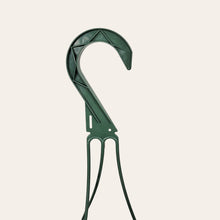 Load image into Gallery viewer, This is a set of 6 8" green plastic hanging baskets with a removable handle.

